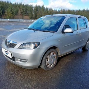 MAZDA 2