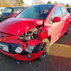 MAZDA 2