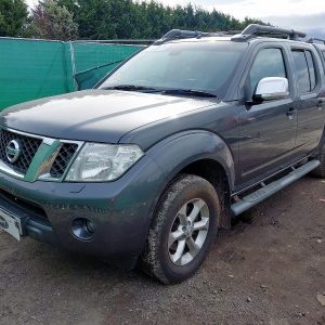 NISSAN NAVARA