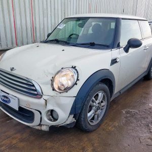MINI HATCHBACK