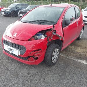 PEUGEOT 107