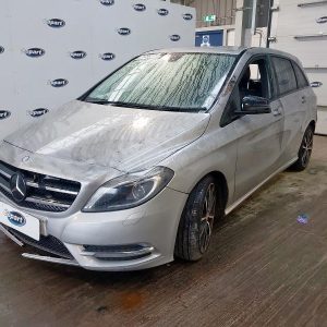 MERCEDES-BENZ B