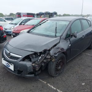 VAUXHALL ASTRA