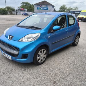 PEUGEOT 107