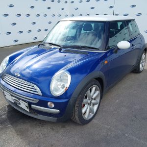 MINI HATCHBACK