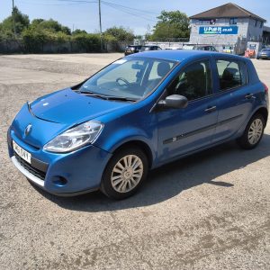 RENAULT CLIO