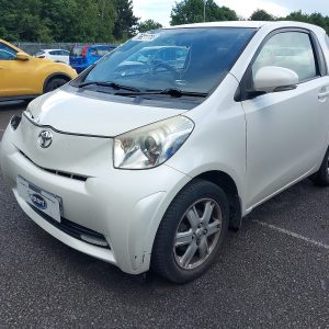 TOYOTA IQ