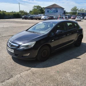 VAUXHALL ASTRA