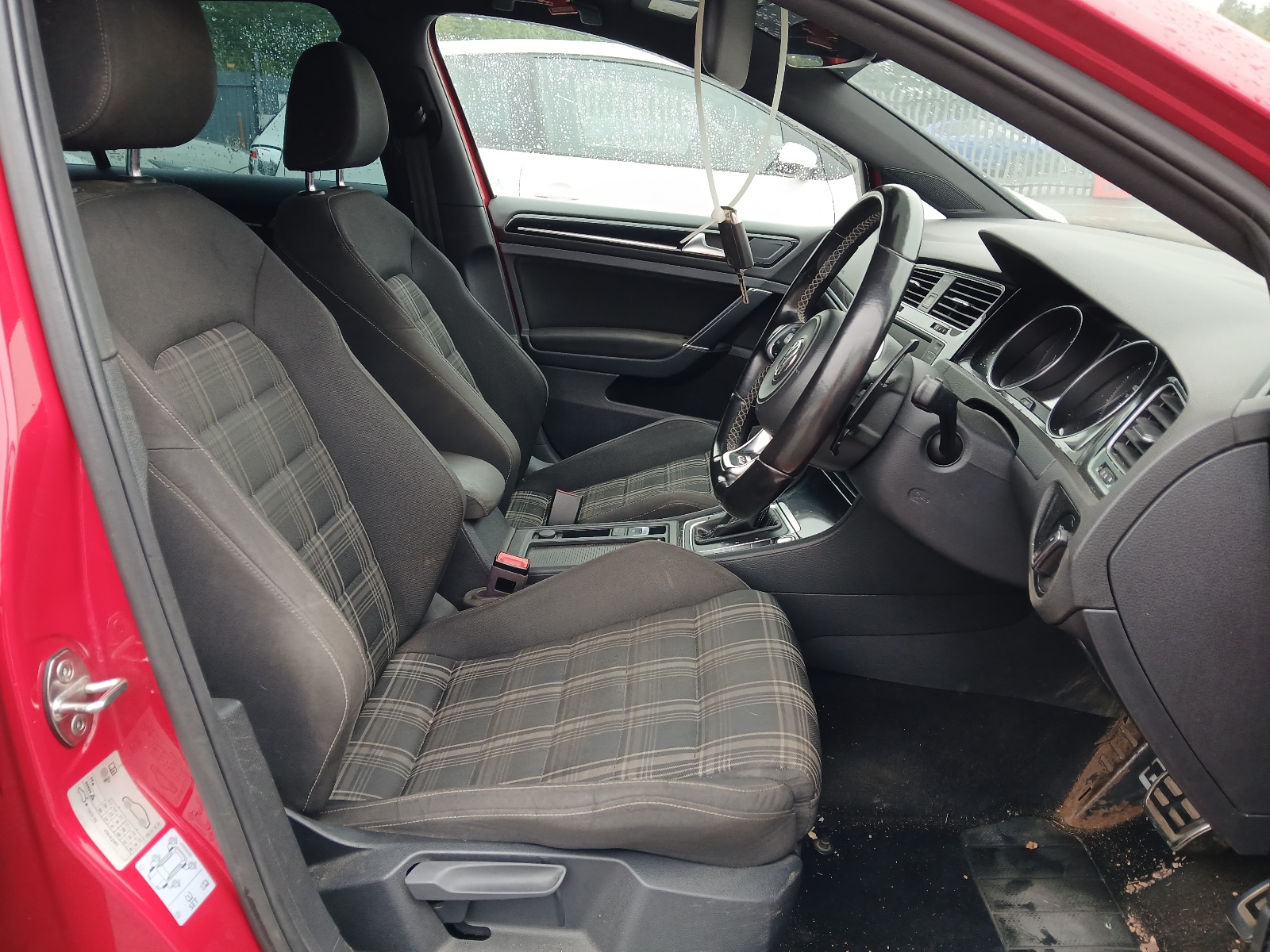 upi-2011596-9d18bcc143c4465fbba48a24eb076a67_O_4