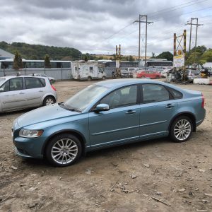 VOLVO S40