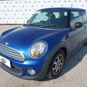MINI HATCHBACK